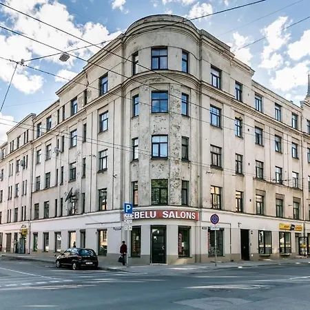 Urban Apartment